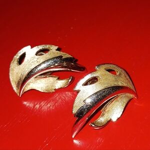 Trifari Clip Earrings